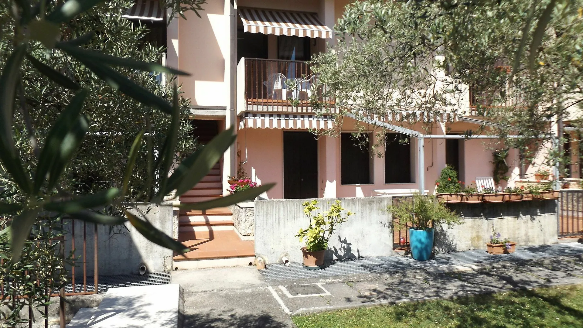 Ferienwohnung Residenza Riviera Degli Olivi Torri Del Benaco 0*,